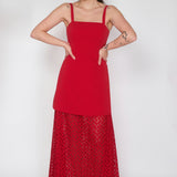 THE LACE SKIRT RED