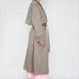 THE TRENCH COAT GREY