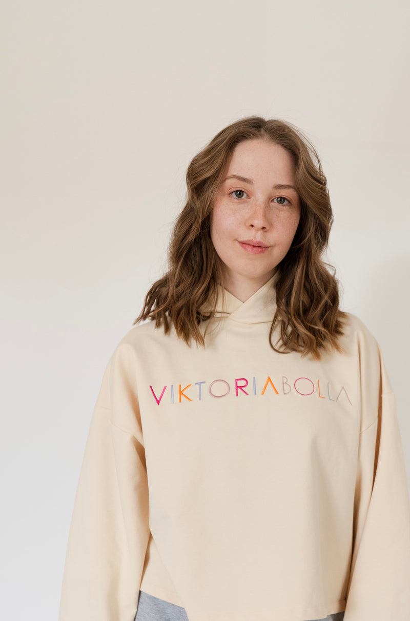 #9 THE CROPPED HOODIE VANILLA x RAINBOW COLOR LOGO