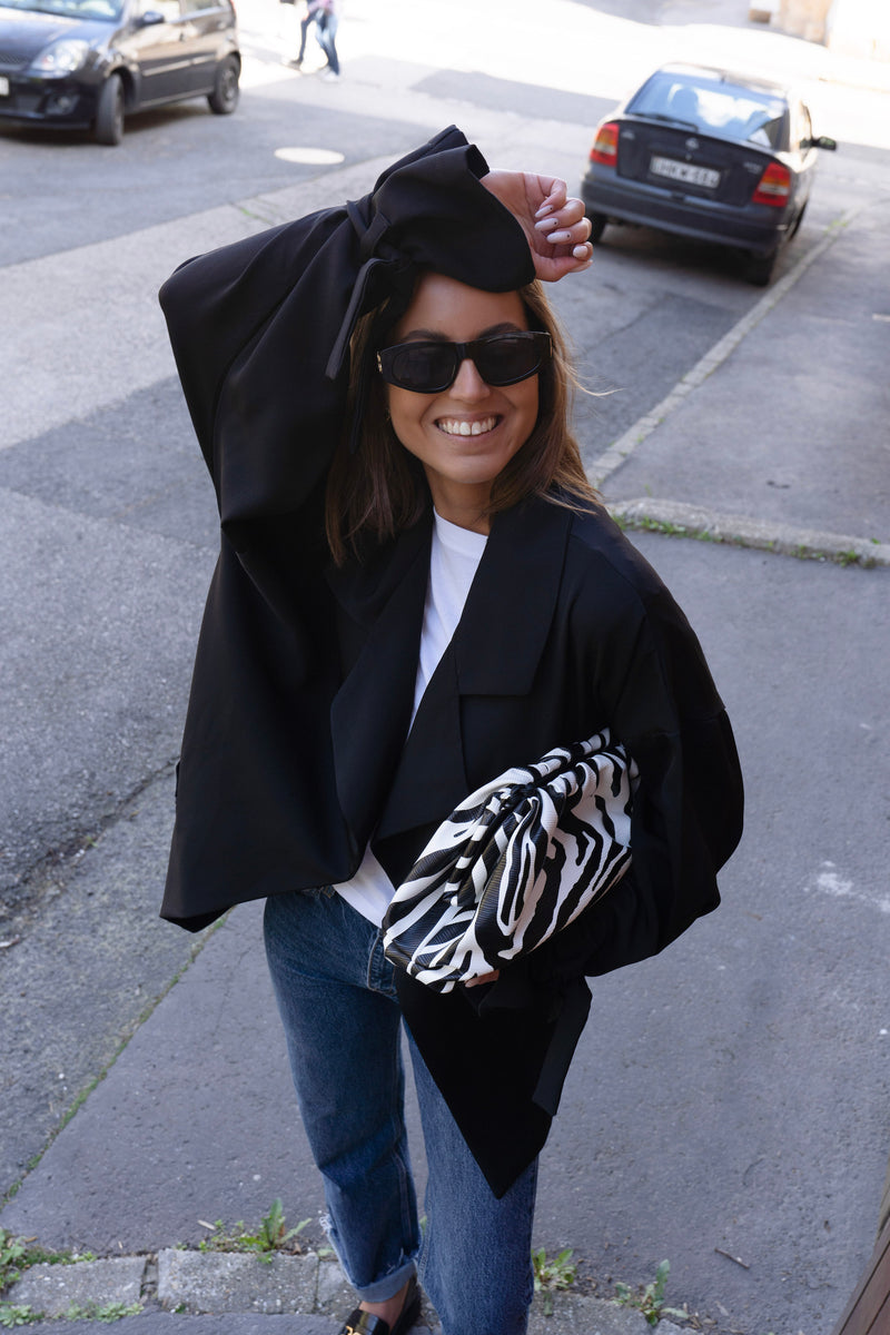 #25 THE OVERSIZED BLAZER BLACK