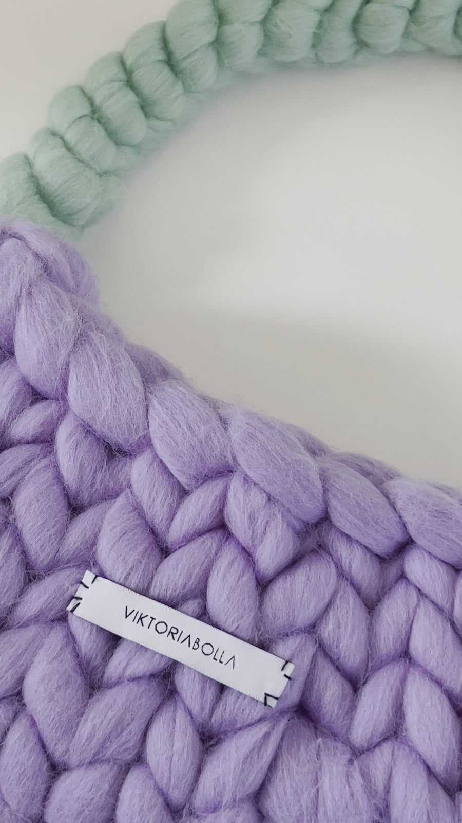 THE CHUNKY KNIT HANDBAG LAVENDER&MINT