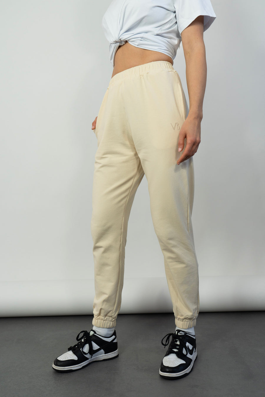 #6 THE JOGGER VANILLA
